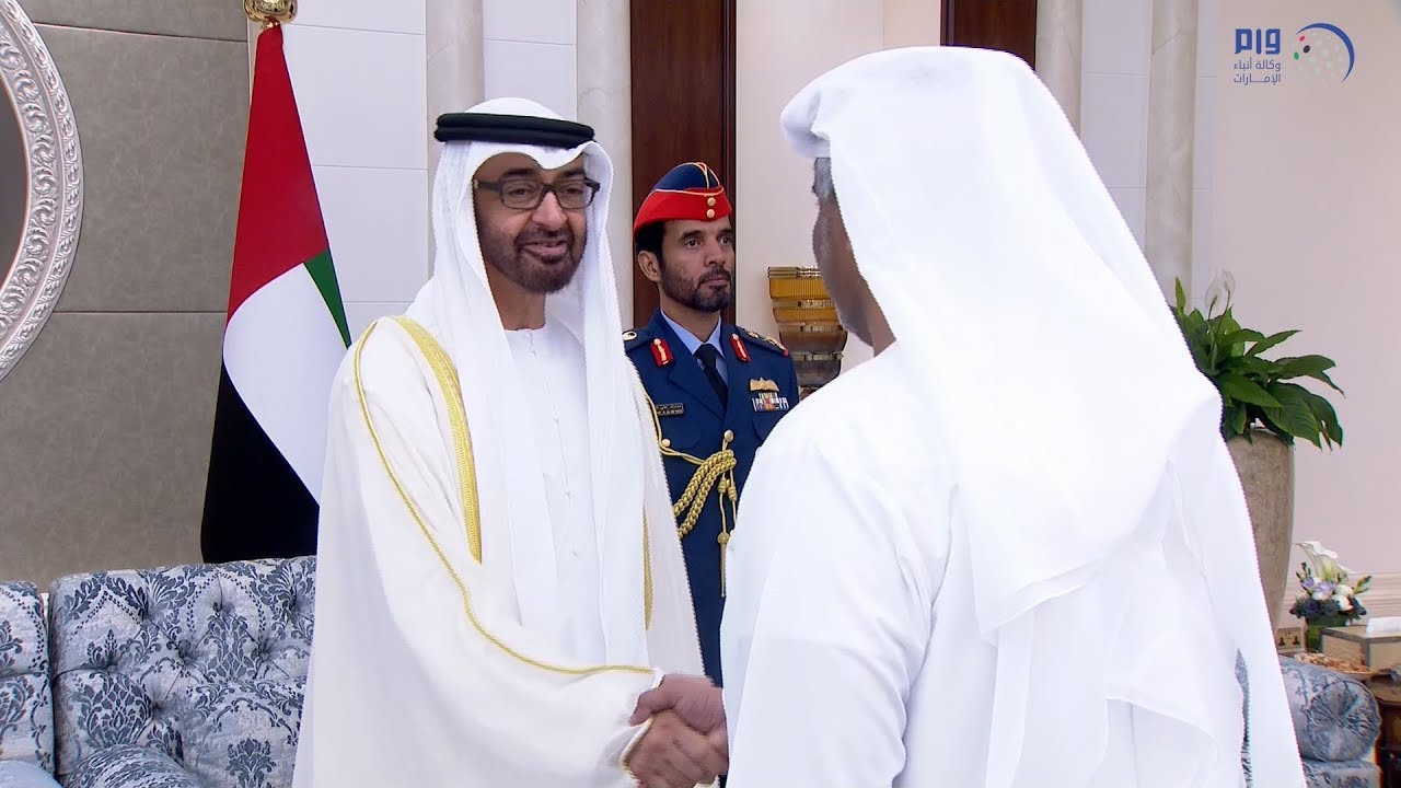 محمد بن زايد يستقبل المهنئين بعيد الأضحى المبارك في قصر المشرف