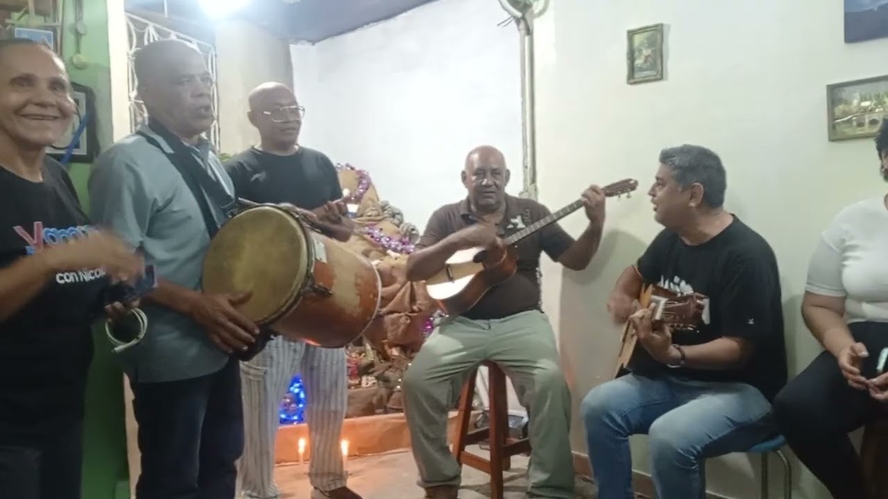 Paradura del niño con los vecinos 