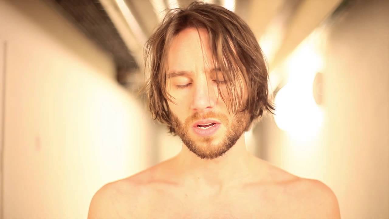 Alexander Avelin - Bryta igenom