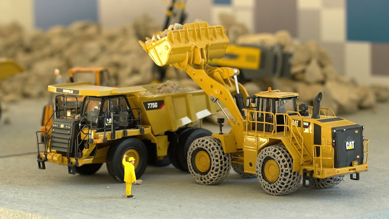 Svet gradenj s cementi Salonita Anhovo v miniaturah