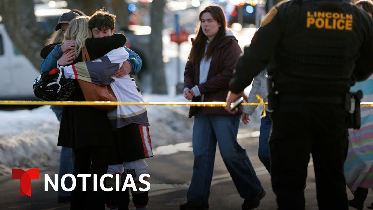 Tiroteo en partido escolar de hockey deja al menos dos muertos y heridos en Rhode Island