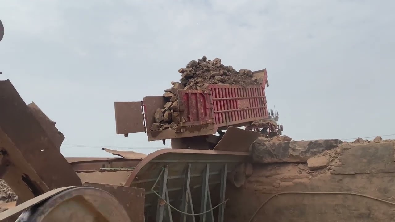PLAYING With Giant Rocks.ASMR Rock Quarry CRUSHING Oprations primary jaw Crusher in action#asmr