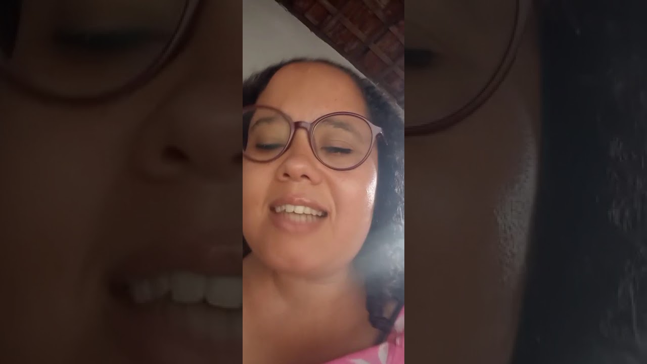 Cantora😍❤️ vitória✌️                                     Louvor Deus🌅🔥ssbe ok é melhor pra mim🤩💙🥰💗