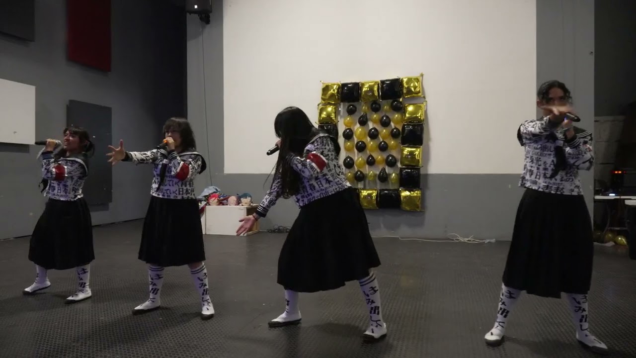 Ai Gakko en el  Across the Idolverse 3, en el Centro Cultural FUTURAMA