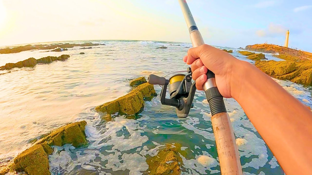 The best secret beach for fishing lovers in Casablanca 🇲🇦 #beach #explore #fishing
