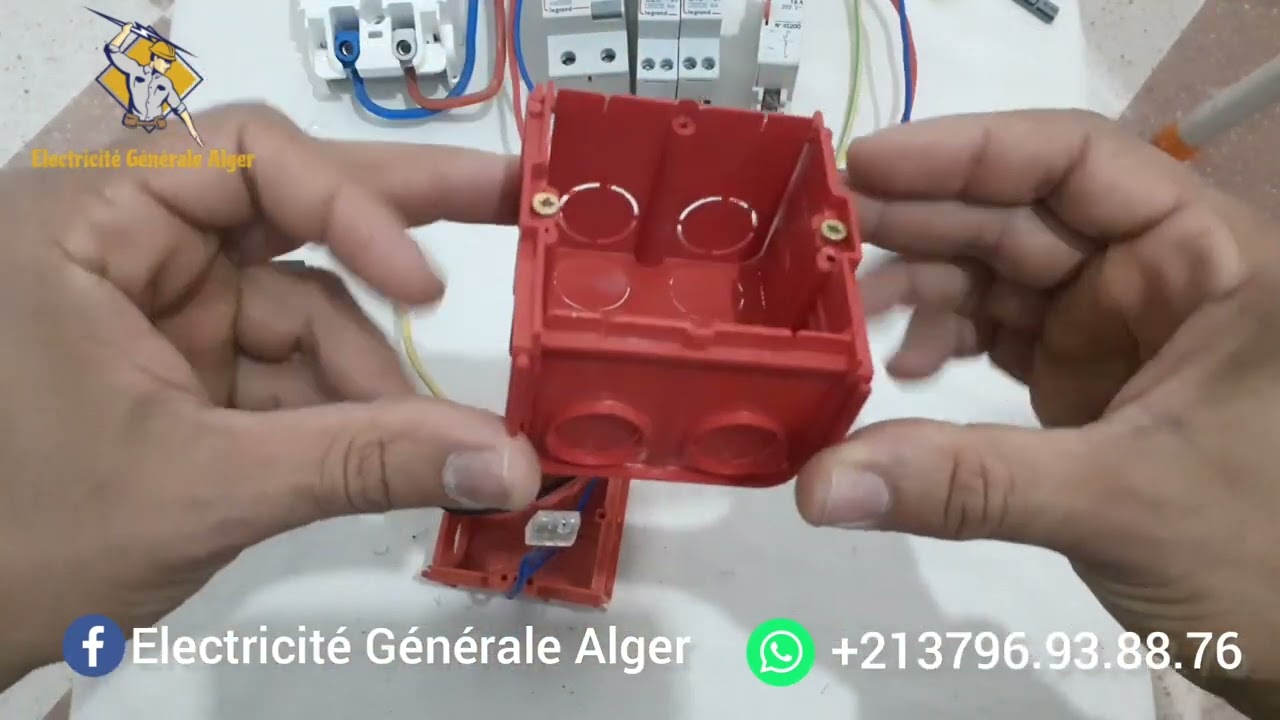 la différence entre les boîtes encastrements الفرق بين العلب