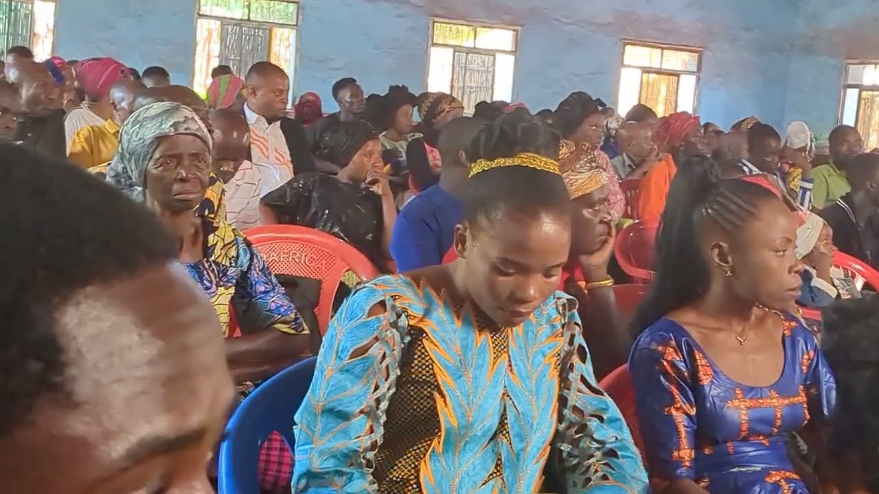 UMOJA kwaya Ibada la MABARIKIO ya NDOA ya MAUWA safi Stella 