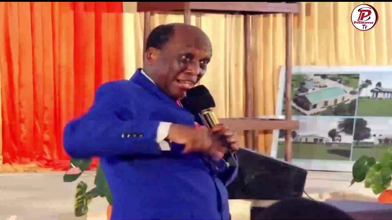 Mchungaji unaitisha maombi wanakuja 6 tu.!hauna kondoo hapo ni fisi na nguruwe tu😂🤣||Mch.Magembe