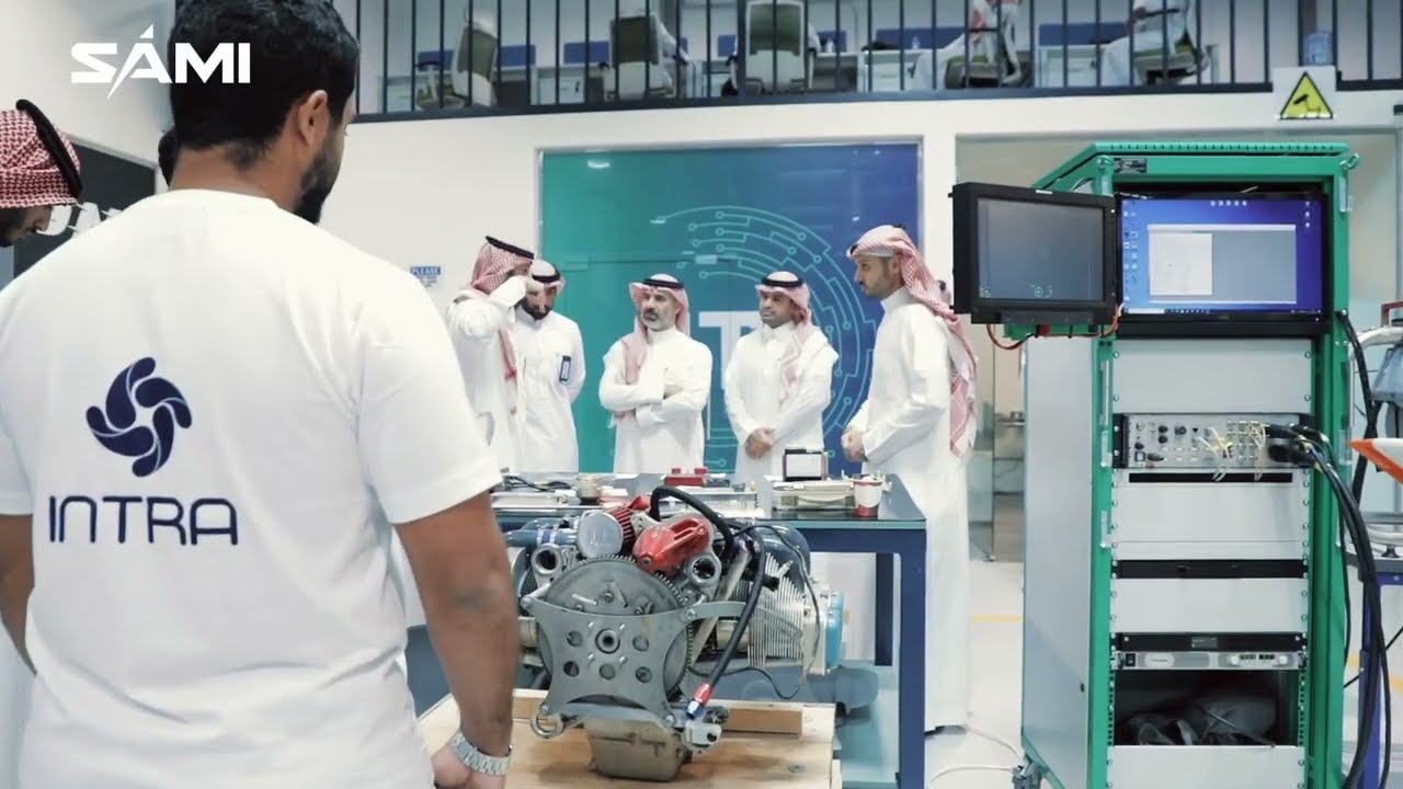 جانب من زيارة سعادة الرئيس التنفيدي م. وليد بن عبدالمجيد أبوخالد مصانع انترا الدفاعية