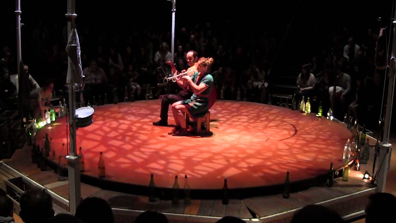 Teaser Cirque Poussière, Cie la Faux Populaire