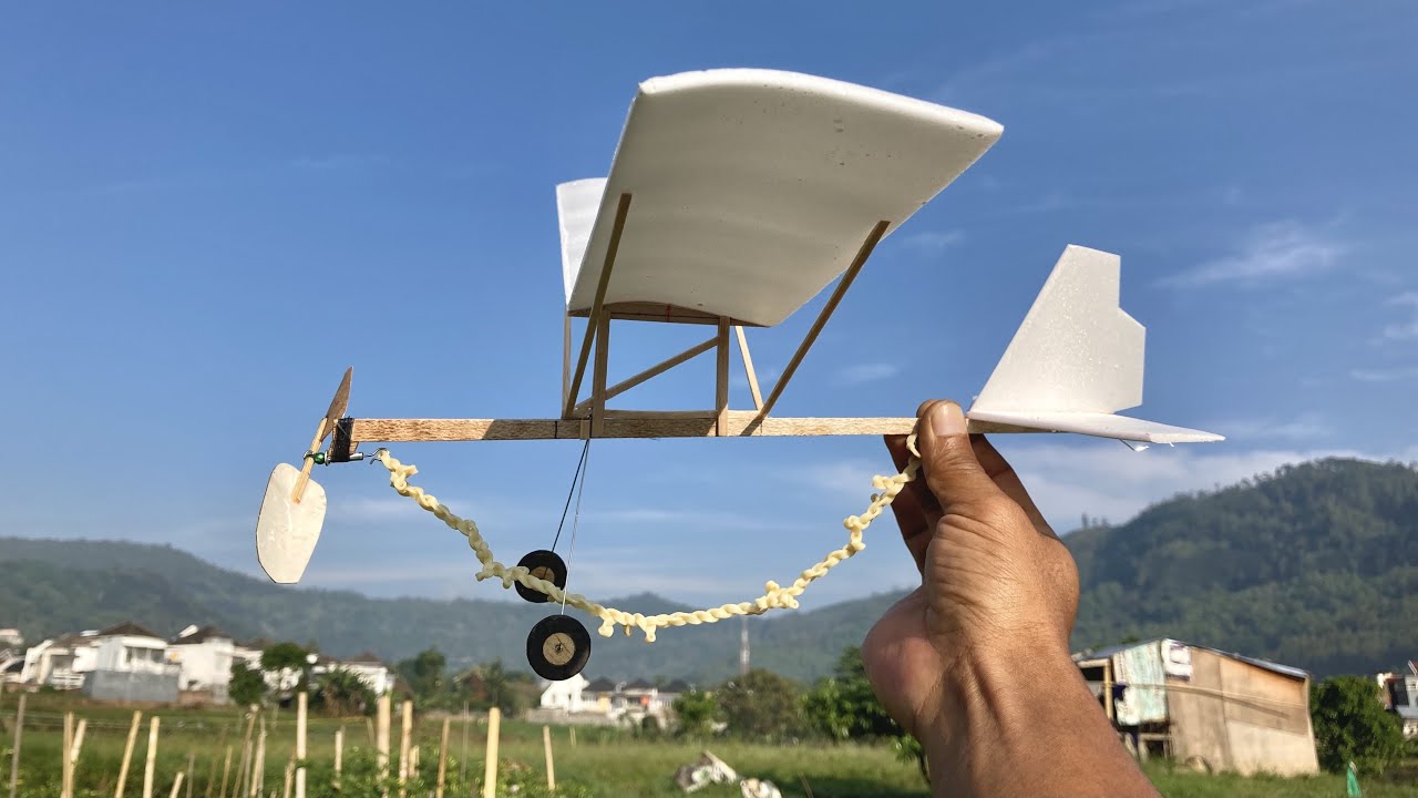 Flying Hangar Rat