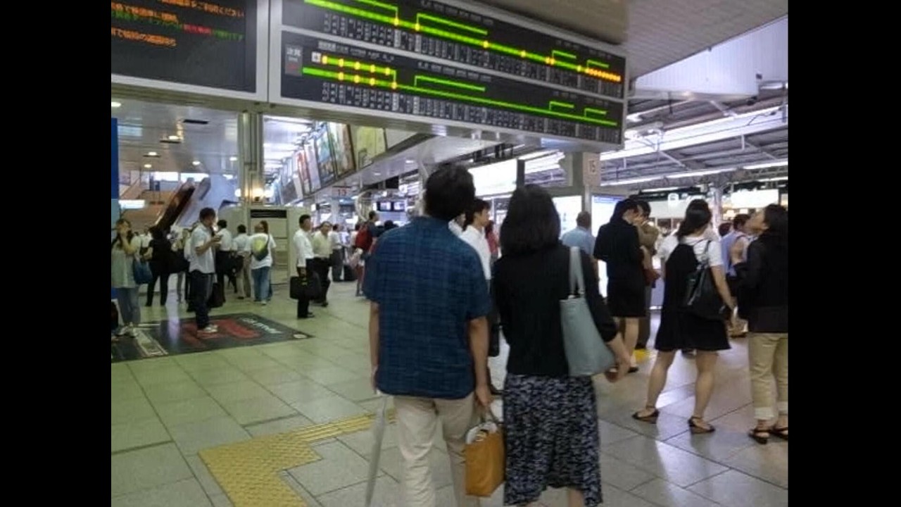 2010 品川駅内 100730-LCNE