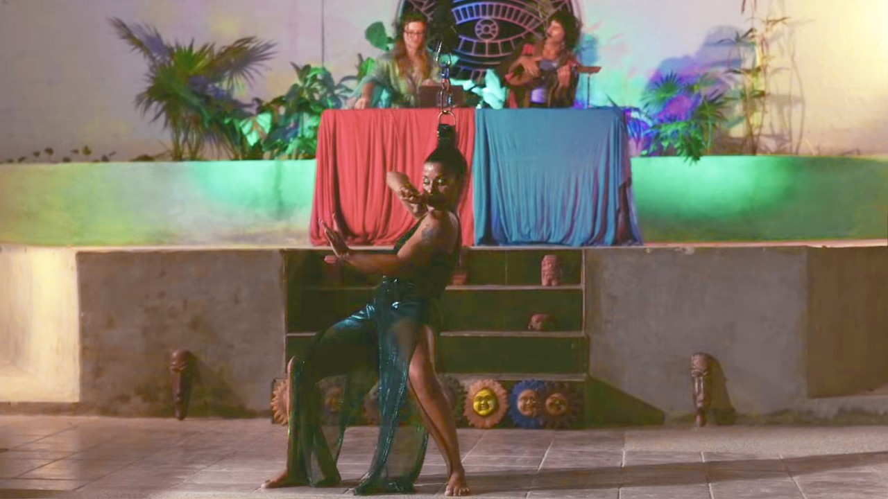 Cuervo Cuervo presents &ldquo;Las Cartas&rdquo; | Live Downtempo Folktronica in Bacalar [Organica | Latin House]