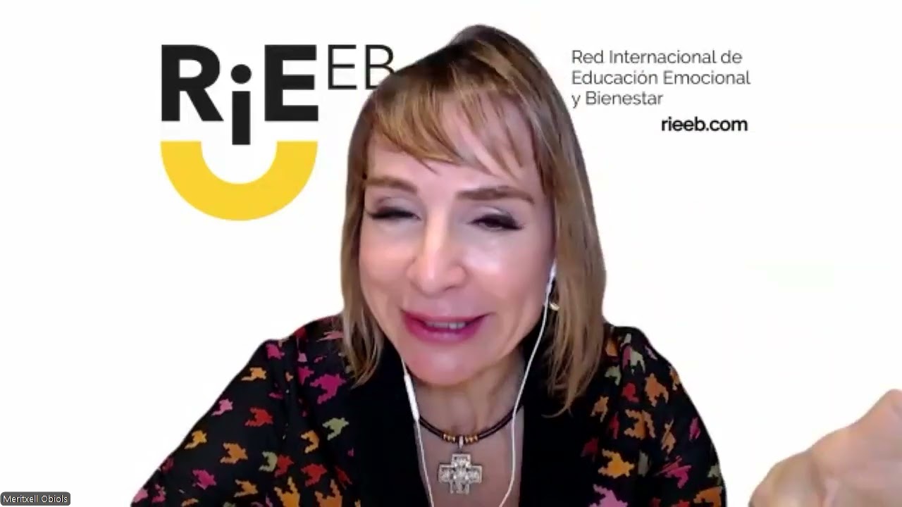 Transformación de las Organizaciones poniendo en el centro a las personas con Ofelia Santiago