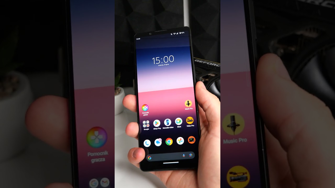 Uwaga&hellip; przedstawiamy jeden z dziwniejszych telefon&oacute;w 2023! 😅 #sony #sonyxperia