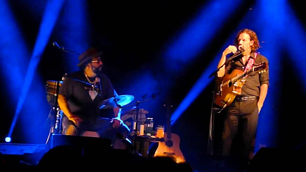 Life is Wonderful / You are Loved - Jason Mraz + Toca Rivera - Live in Sydney 2011