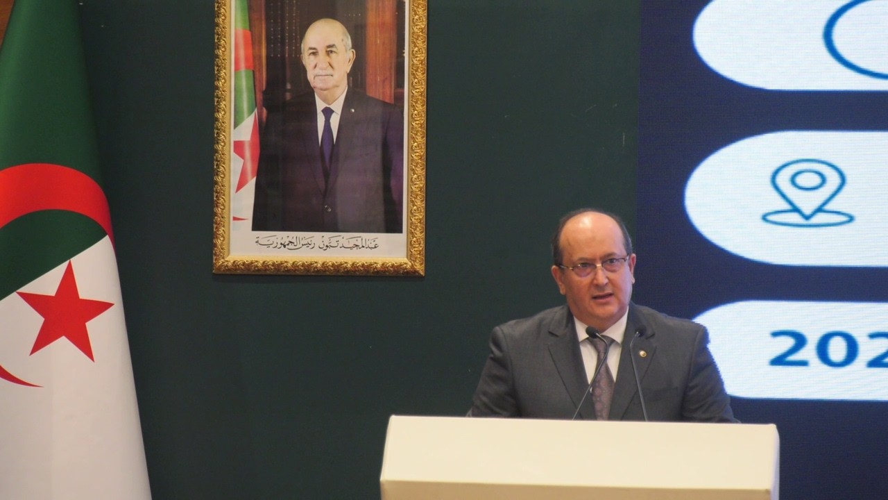 الوزير الأول يشرف على الإعلان الرسمي لدخول المنظومة الوطنية لحوكمة البيانات حيز الخدمة