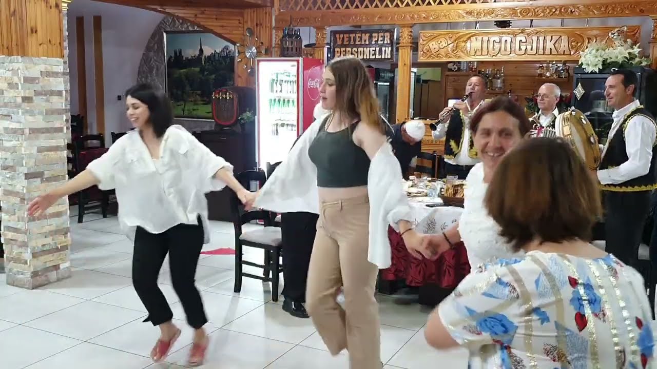 Grupi Sazeve Myzeqeja Bujar Pepa Klarinet Tradita Myzeqare Bar Restorant Mico Gjika 2022