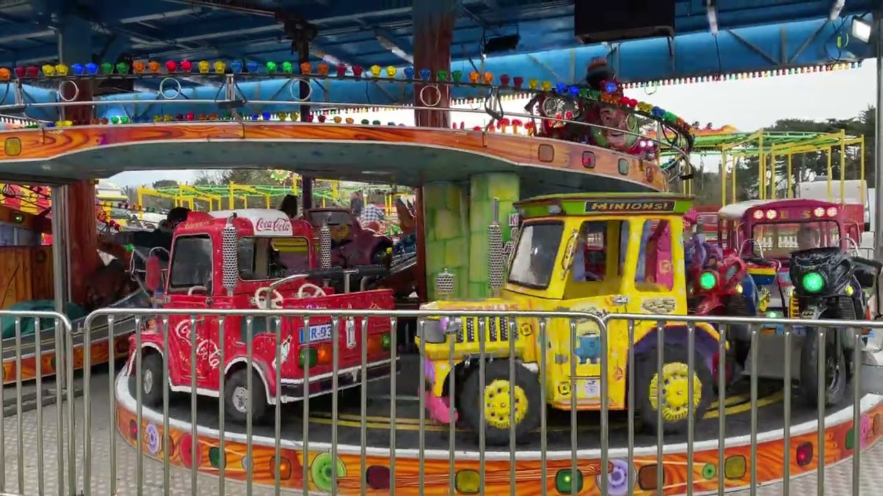 Amazing Kids Funfair Ride Hampton Court Fair London | Theme Park | Amusement Park | Kids Rides