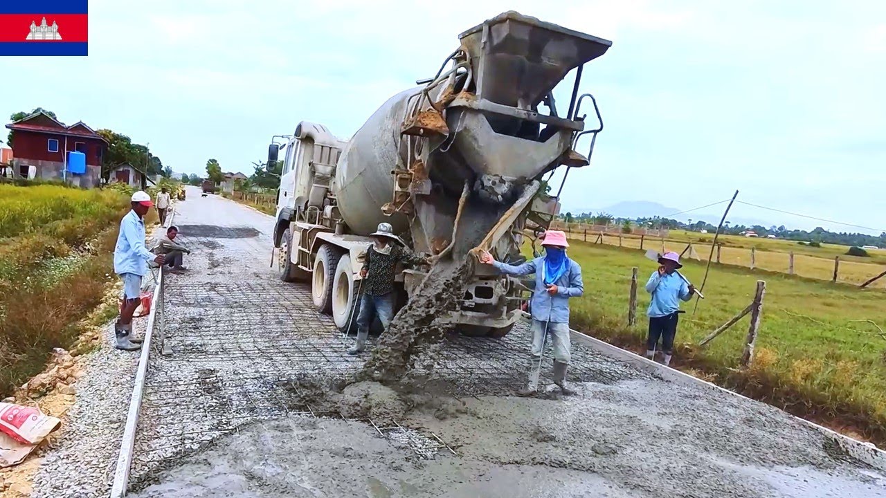 How Concrete Roads Are Built in Countryside | Stunning Construction Technology