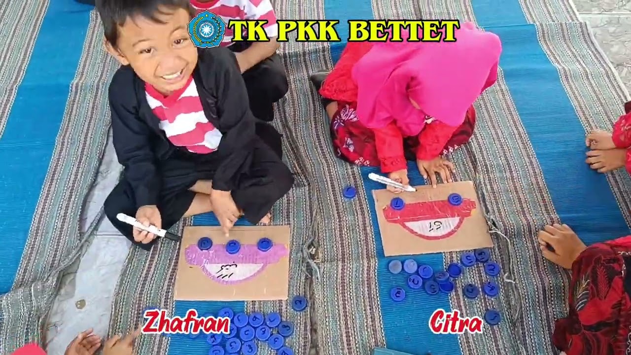 Kegiatan Anak Belajar Hijaiyah Sambung 
