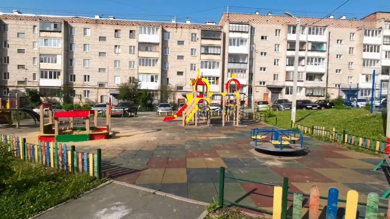 Утро. Улицы. Дворы. Белорецк. Башкортостан.