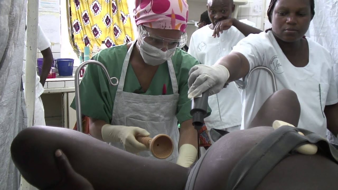 Portrait d'Enrica, gyn&eacute;cologue-obst&eacute;tricienne en R&eacute;publique d&eacute;mocratique du Congo