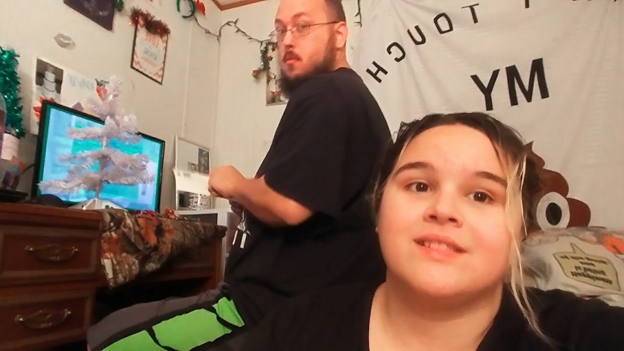 I LOST MY VOICE & CHRISTMAS HAUL |VLOG