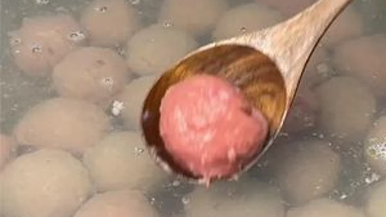 自制无添加牛肉丸，不需要长时间捶打，照样Q弹劲道比买的还好吃 #牛肉丸 #减肥餐 #抖音美食创作人