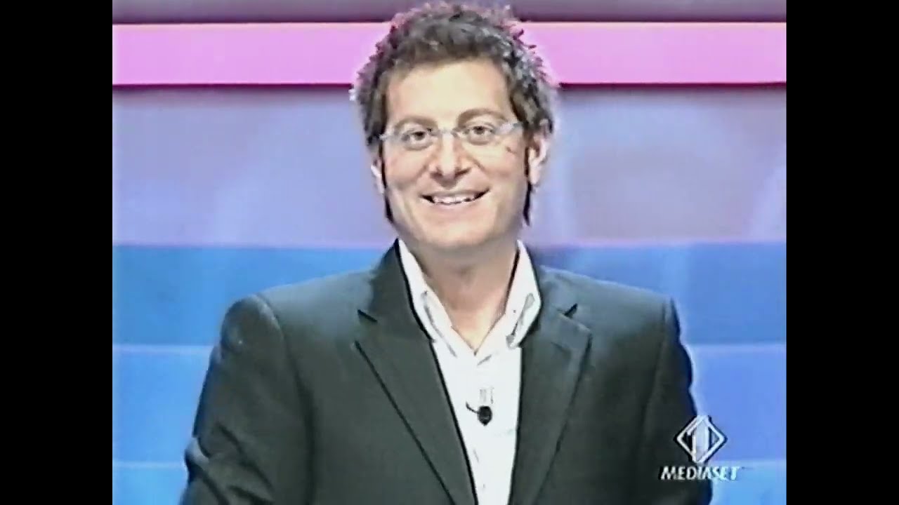 20/10/2004 - Italia 1 - Il Gioco Dei 9 (Enrico Papi - Spezzone)