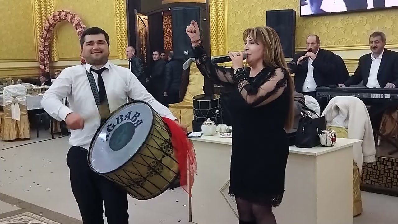 Ağbaba ansamblı gözəl popuri musiqilər Nəsibə Göyçəlinin ifasında