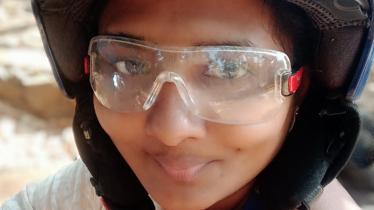 വേഗം വാ ഒരു കാര്യം പറയാം സ്സ്‌ സ്സ്‌ സ്സ്‌..