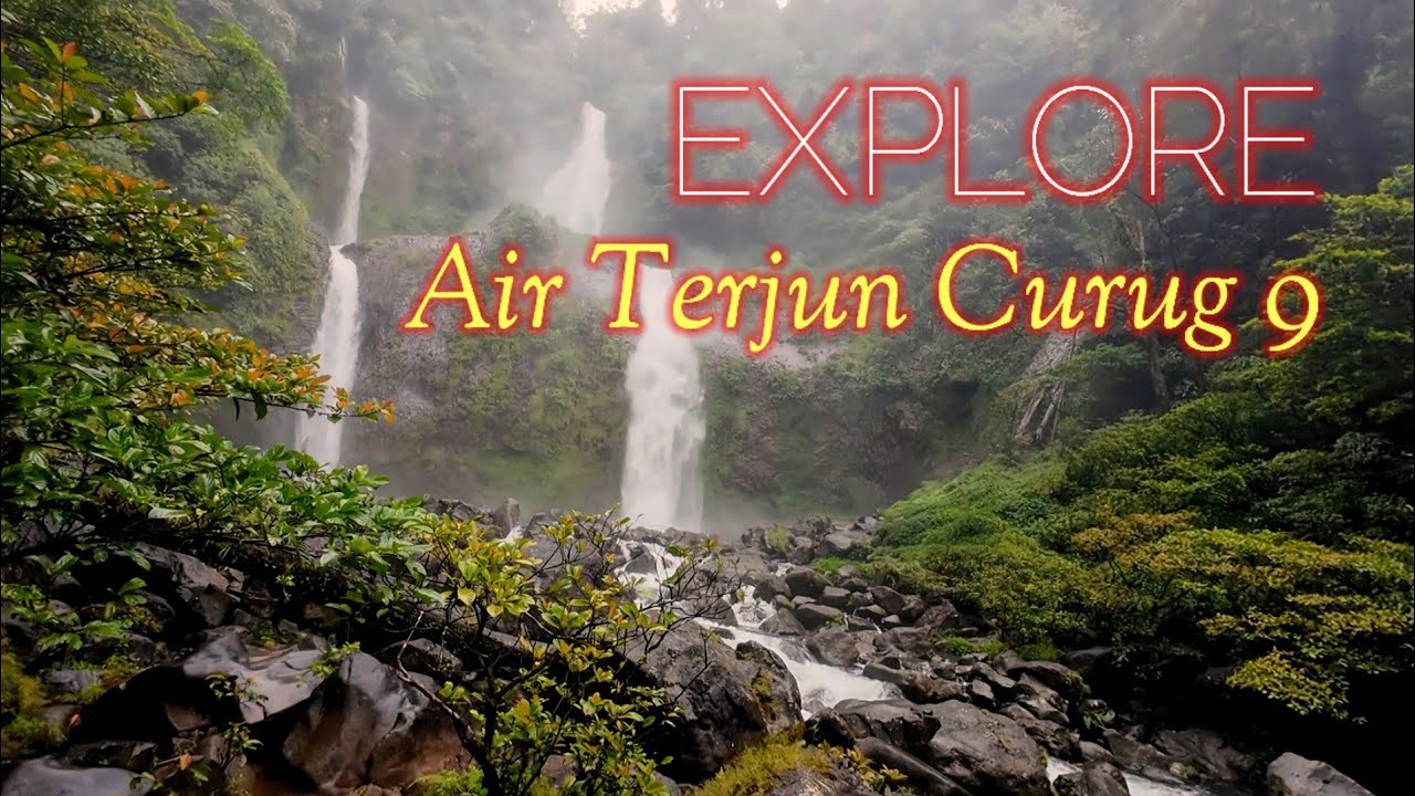 Berendam mandi membersihkan diri lahir batin di air terjun Curug 9 menyambut puasa bulan  ramadhan