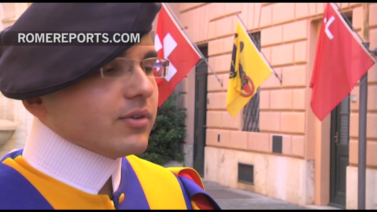 Vaticano acoge la gran ceremonia de juramento de la Guardia Suiza