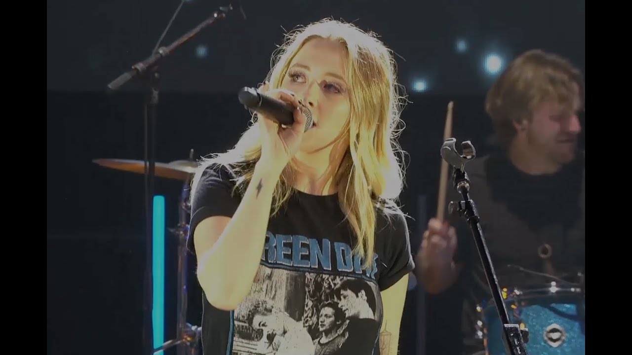 Kalie Shorr - My Voice - Live Performance from Yoop Livestream