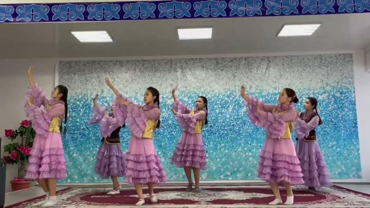 “Асылым” би тобы