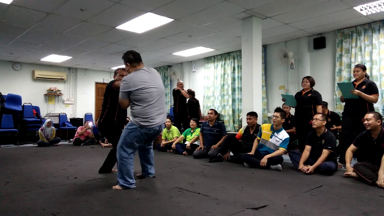 Breakaway, Control & Restrain Course