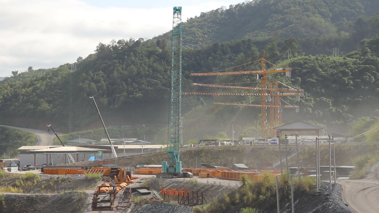 KOBELCO 400T CRAWLER CRANE 20