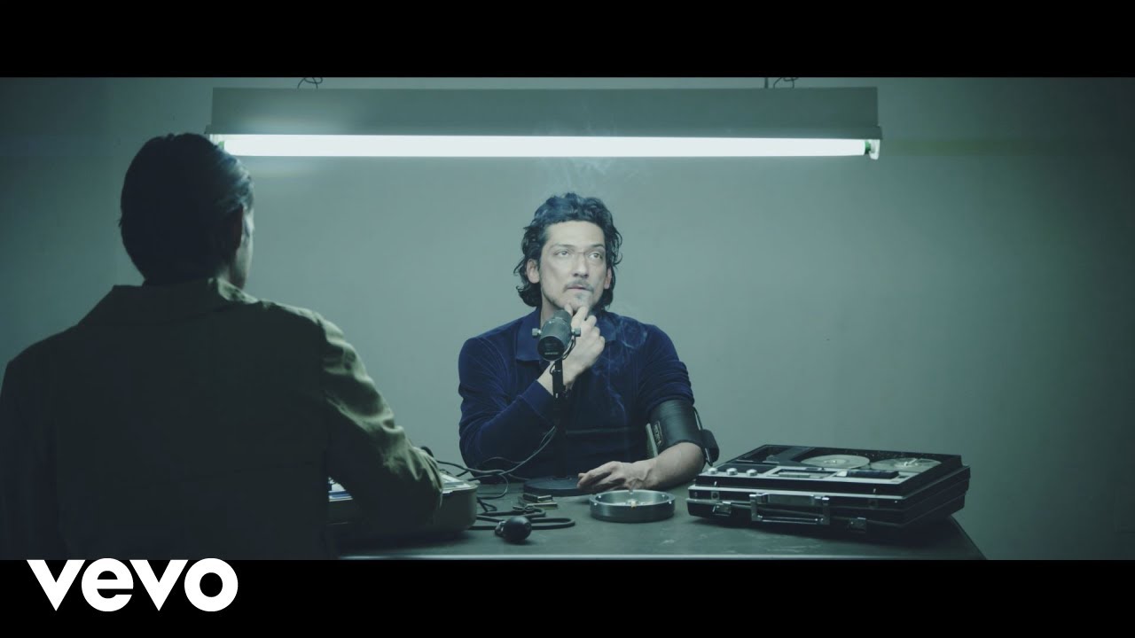 León Larregui - Souvenir