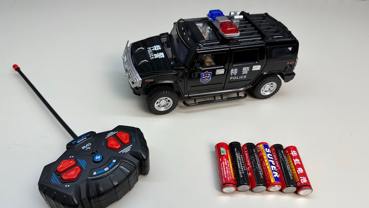 Unpacking R/C SUV police car, RC transformable car, stunt spinning rolling car, special police car.