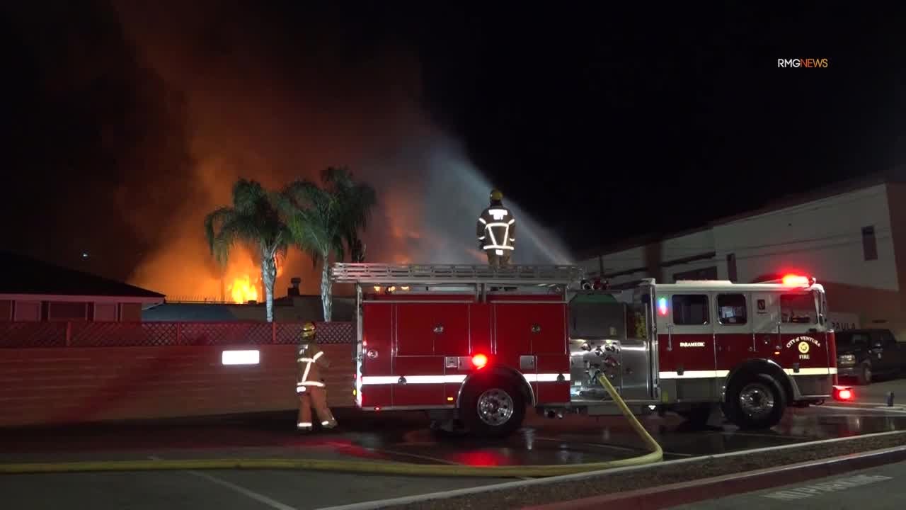 Fire destroys gym at Santa Paula High School