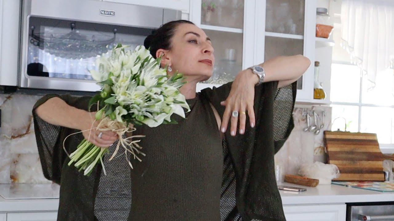 Наш Дом Уже не Наш Дом | Букет Для Реалтора 💐 | Эгине | Семейный Влог | Heghineh