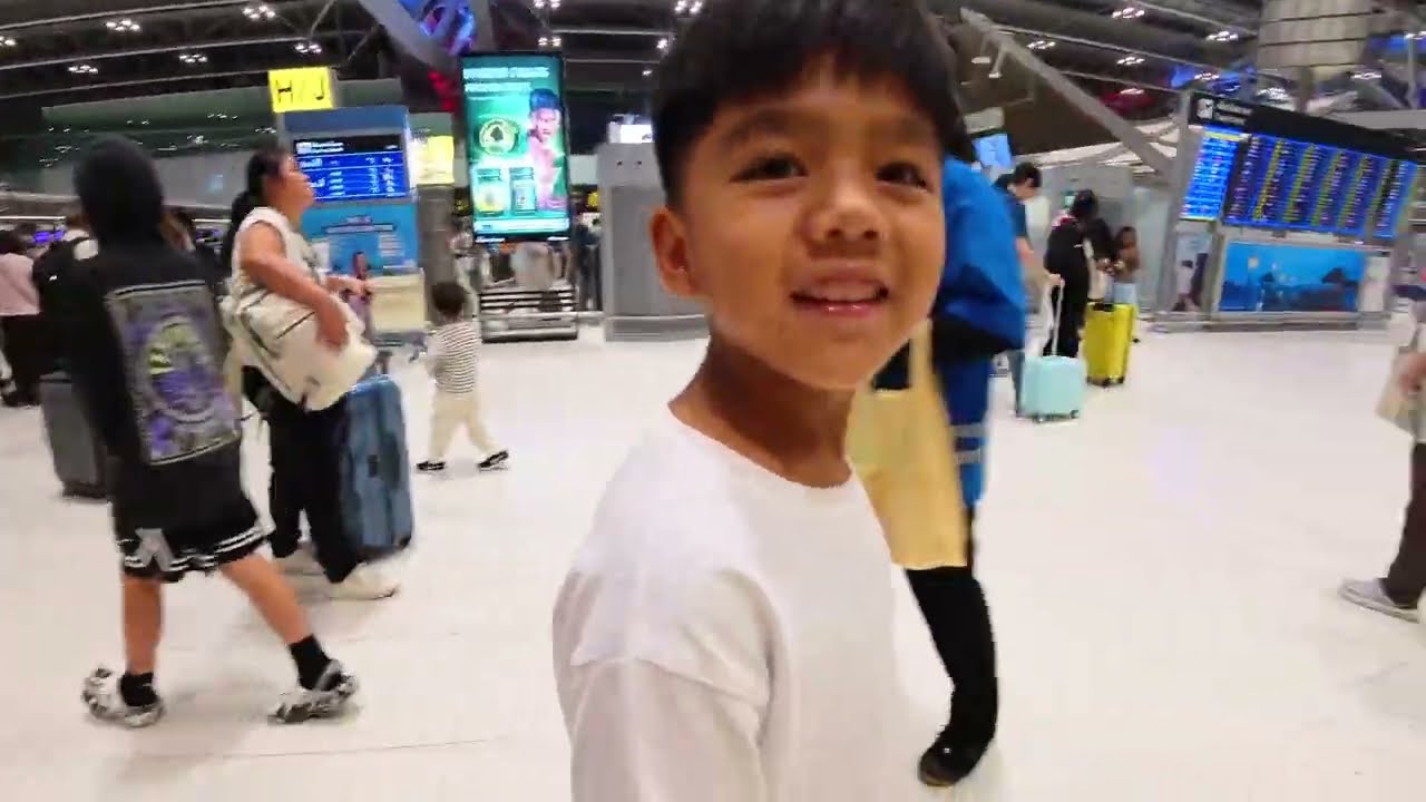 Air Japan | Bangkok (BKK) to Tokyo (NRT) | Family Travel | Flight Experience | 🇯🇵✈️