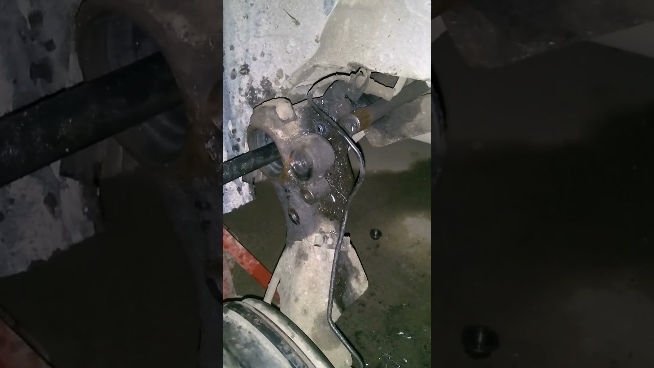 adaptando bico graxeira na manga de eixo Peugeot 207