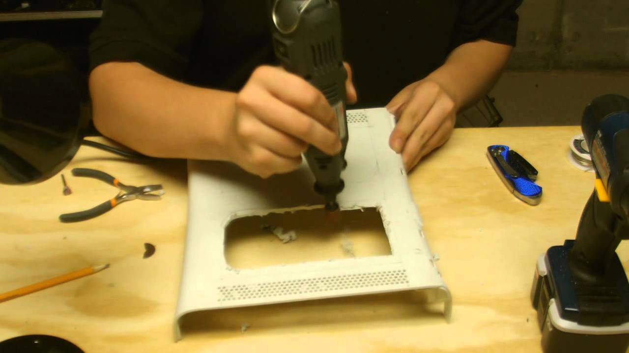 How to Paint/Add a Plexiglas Window to an Xbox 360 part 1: Prepping/painting