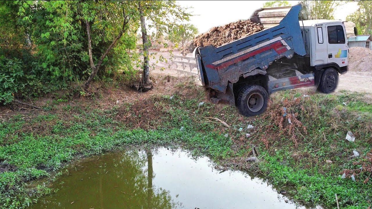 First Start Amazing PROJECT!! Filling Land Delete Garbage Pond Use Strong Bulldozer & 5ton Truck.