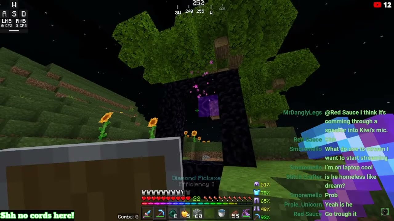 Kiwi Breaks a netherportal, gets 23 viewers live, and makes fun of Scarce being homeless...