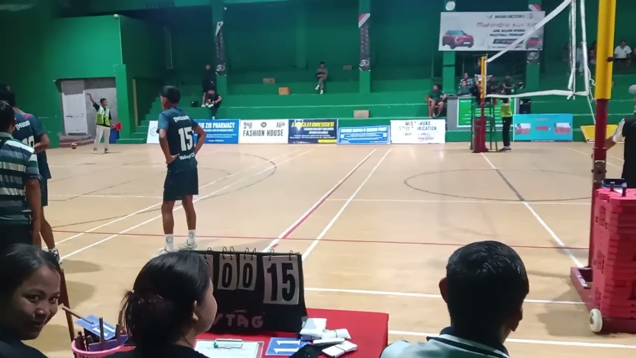 Thuampui vrs College veng