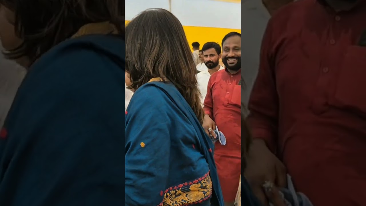 Prashant Kishor's wife attends public meeting