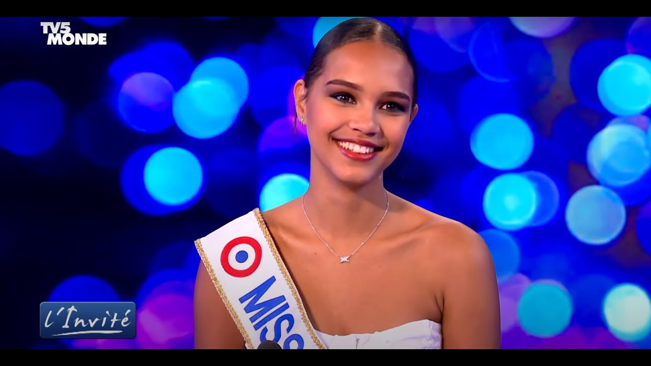 Indira AMPIOT (Miss France 2023) :« J’ai réalisé mon rêve avec Brad Pitt»